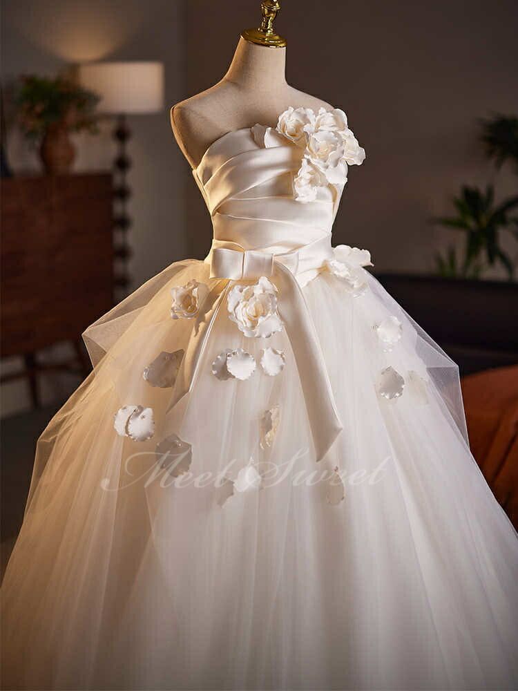 カラードレス オフホワイト ベアトップ フラワー プリンセスライン ロングドレス 編み上げ 演奏会 発表会 コンクール 花嫁 二次会 大人 2026 レース使い パーティードレス 