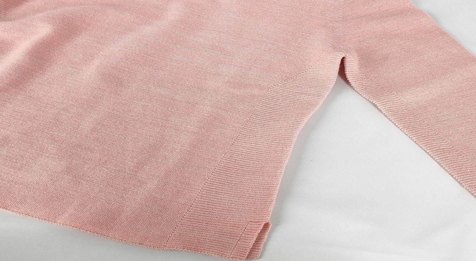 ISSEY MIYAKE HAAT タートルネック ニット トップス サーモンピンク 日本製 サイズ2 ISSEY MIYAKE HAAT タートルネック ニット トップス サーモンピンク