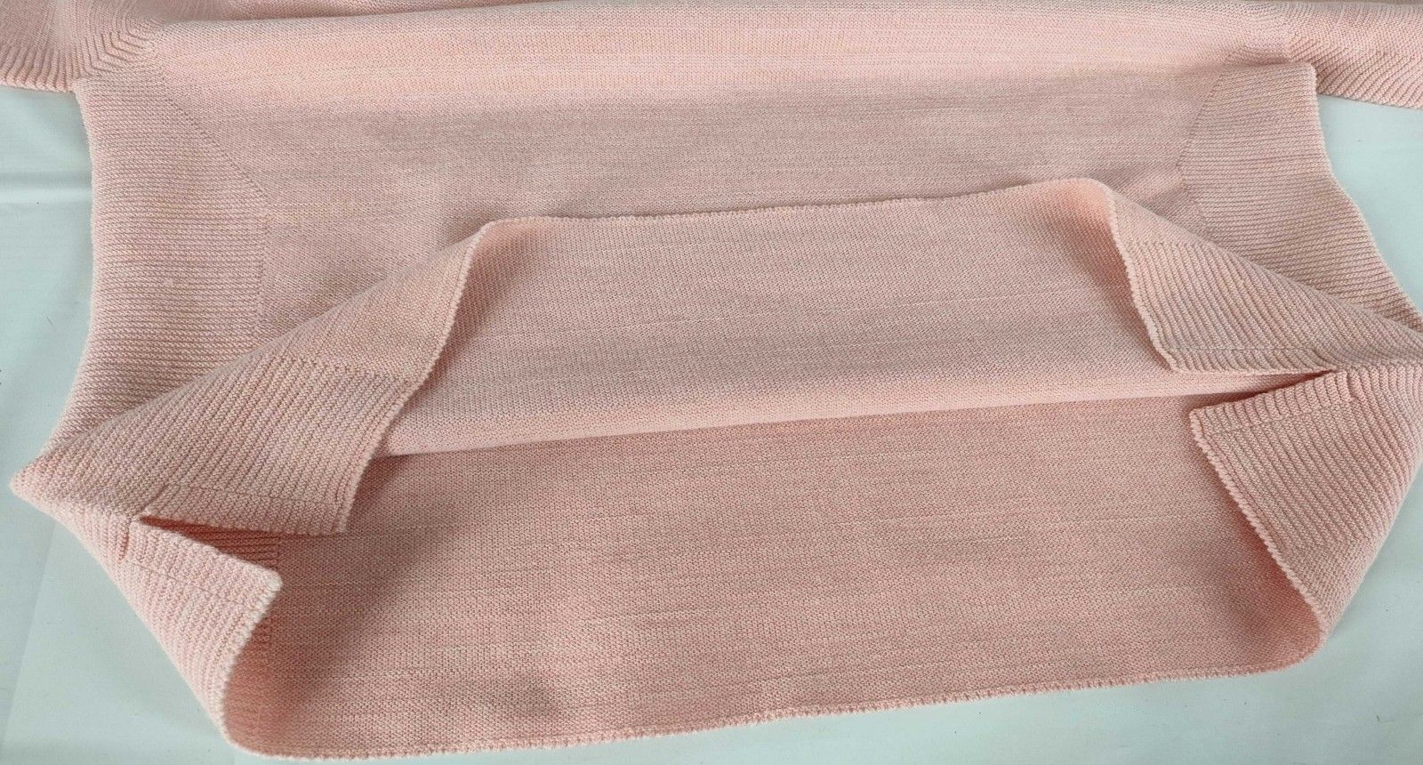 ISSEY MIYAKE HAAT タートルネック ニット トップス サーモンピンク