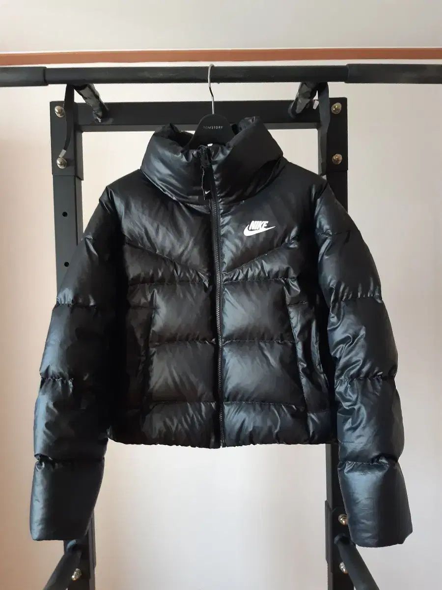 ナイキ ダックダウン ショートダウン