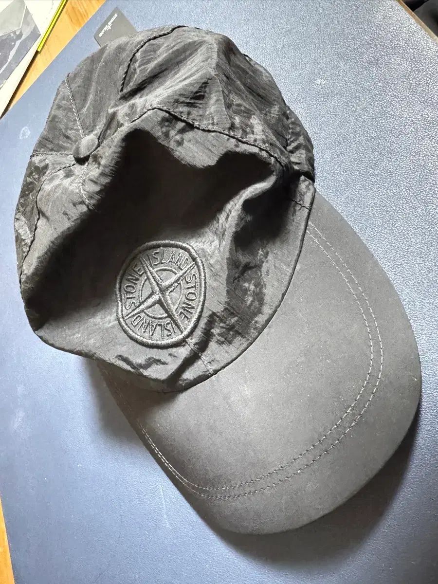 ストーンアイランド ブラック キャップ