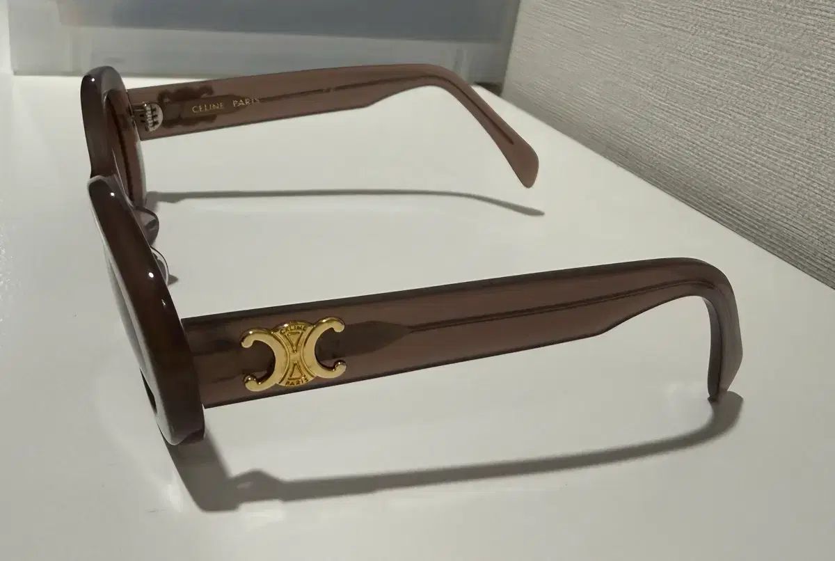  セリーヌ トリオンフ サングラス ヘイゼル サングラス 小物
