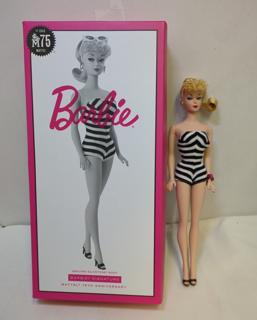 マテル Barbie Signature マテル75 thアニバーサリー スイムスーツ GHT 46