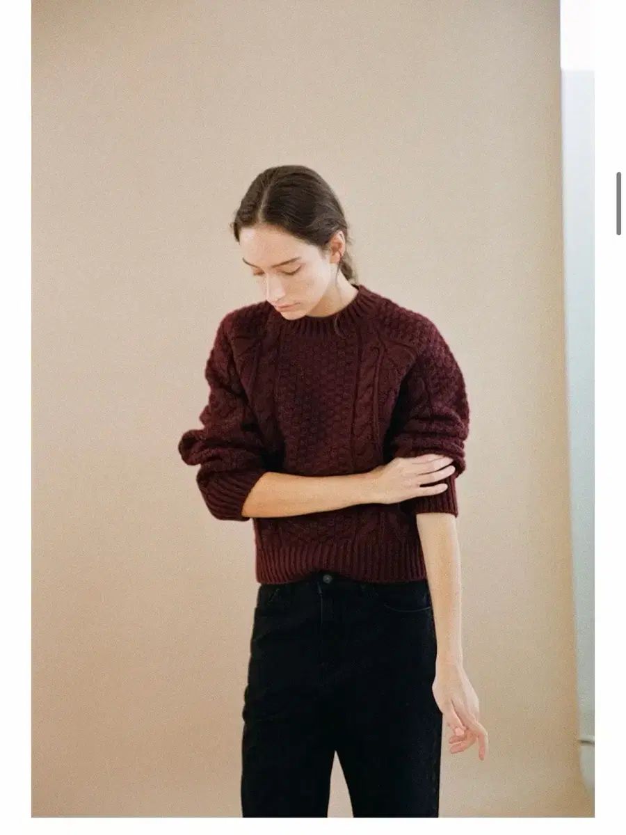 フェセス ケーブル ウールニット バーガンディ