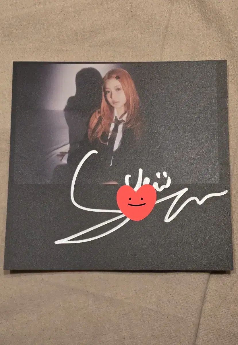 フィフティーフィフティー イェウォン サイン入り FIFTY FIFTY - メルカリ