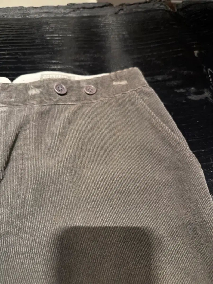 マーガレットハウエル コーデュロイ