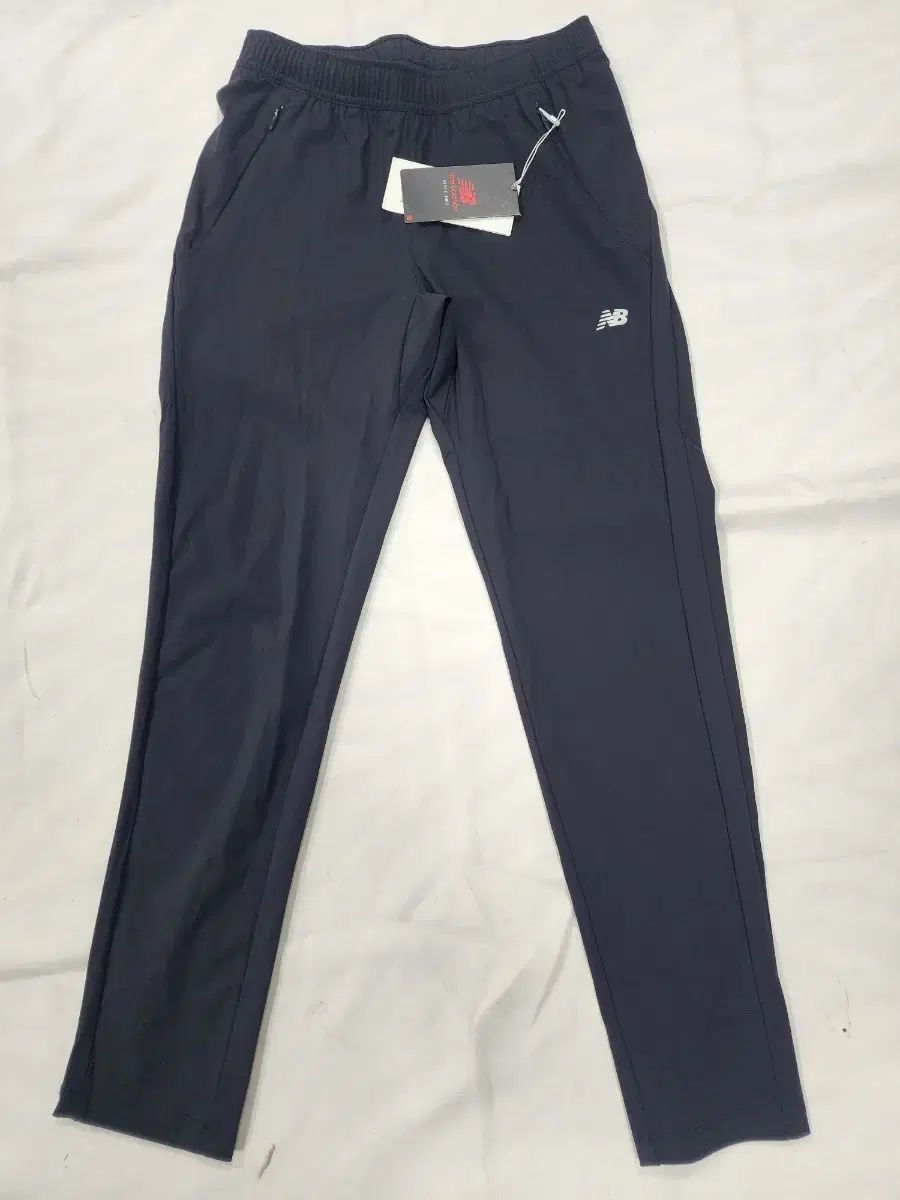 ニュー ンス ブラック トレーナー ズボン