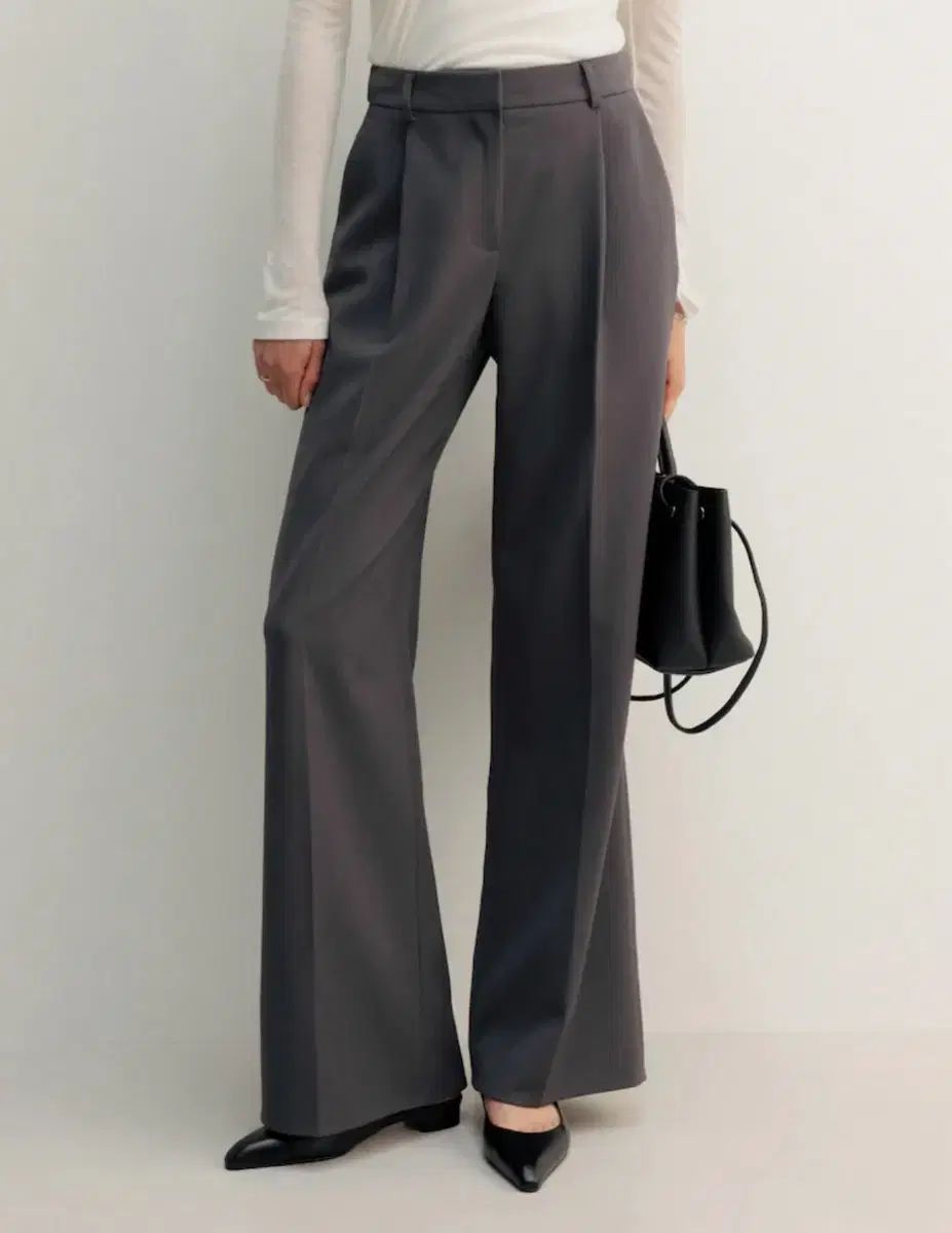 シエ SIE デイ セミ ワイド スラックス