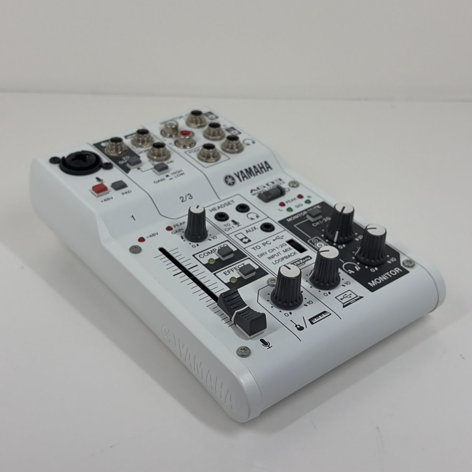 中古・美品】YAMAHA AG03 ミキシングコンソール - メルカリ