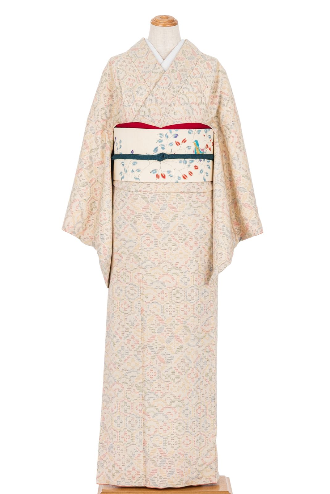 お召 ベージュ地 青海波や七宝など