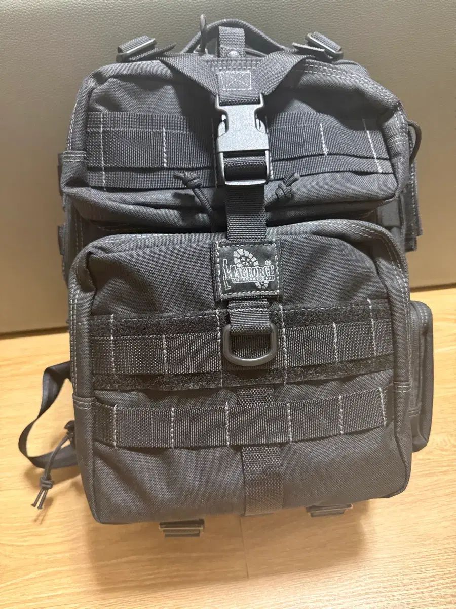 MAGFORCE マグフォース タイフーン ブラック TACTICAL タクティカル バックパック