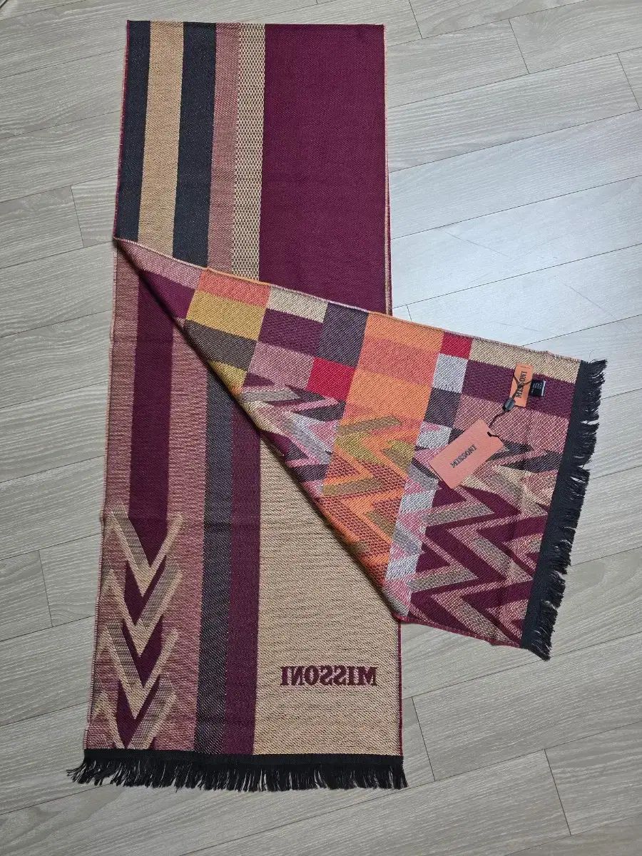 ミッソーニ パータン ウール マフラー