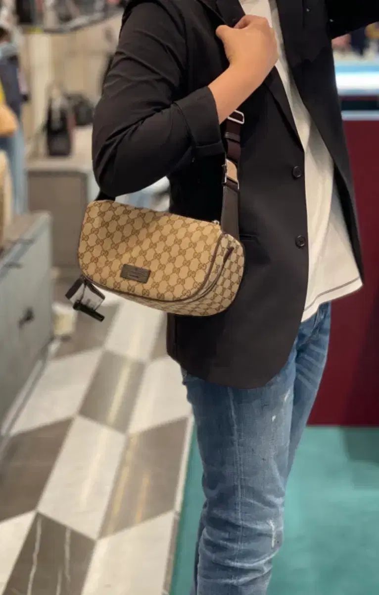 グッチ ヒップバッグ GGロゴ キャンバス ベルトバッグ