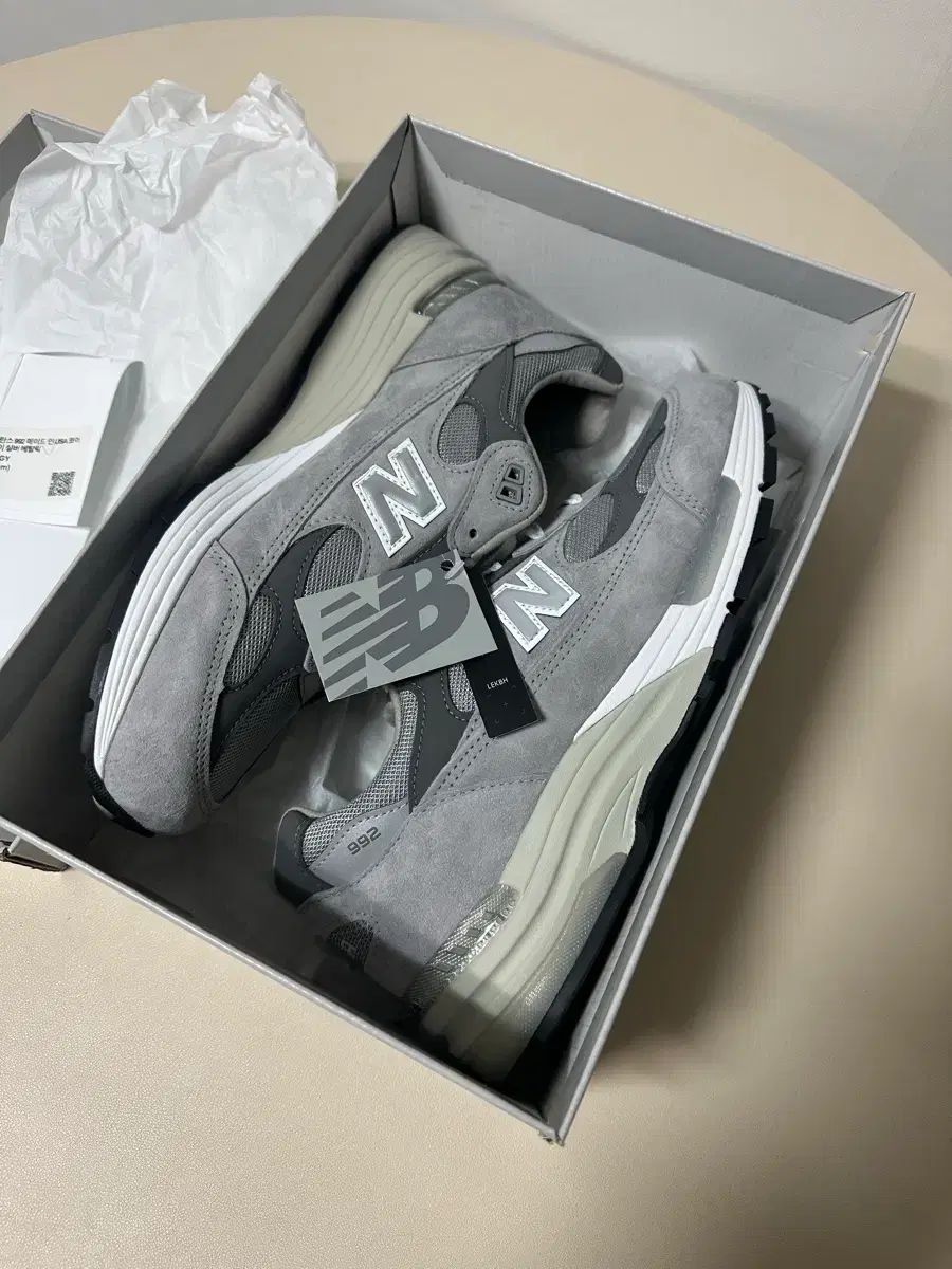  ニュー ンス 992 メイドイン USA コア グレー 285 スニーカー 靴