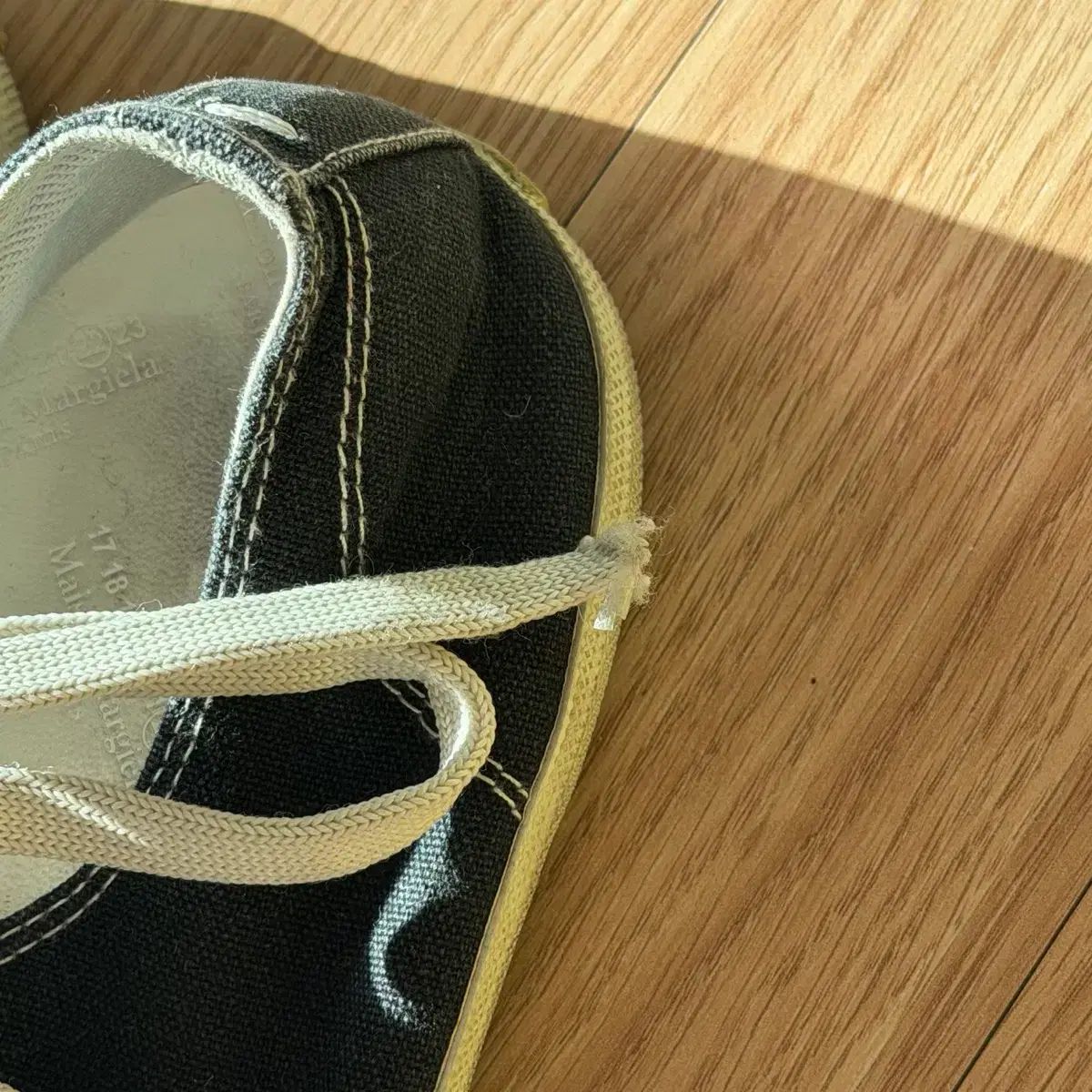 42 メゾンマルジェラ 足袋 スニーカー ブラック