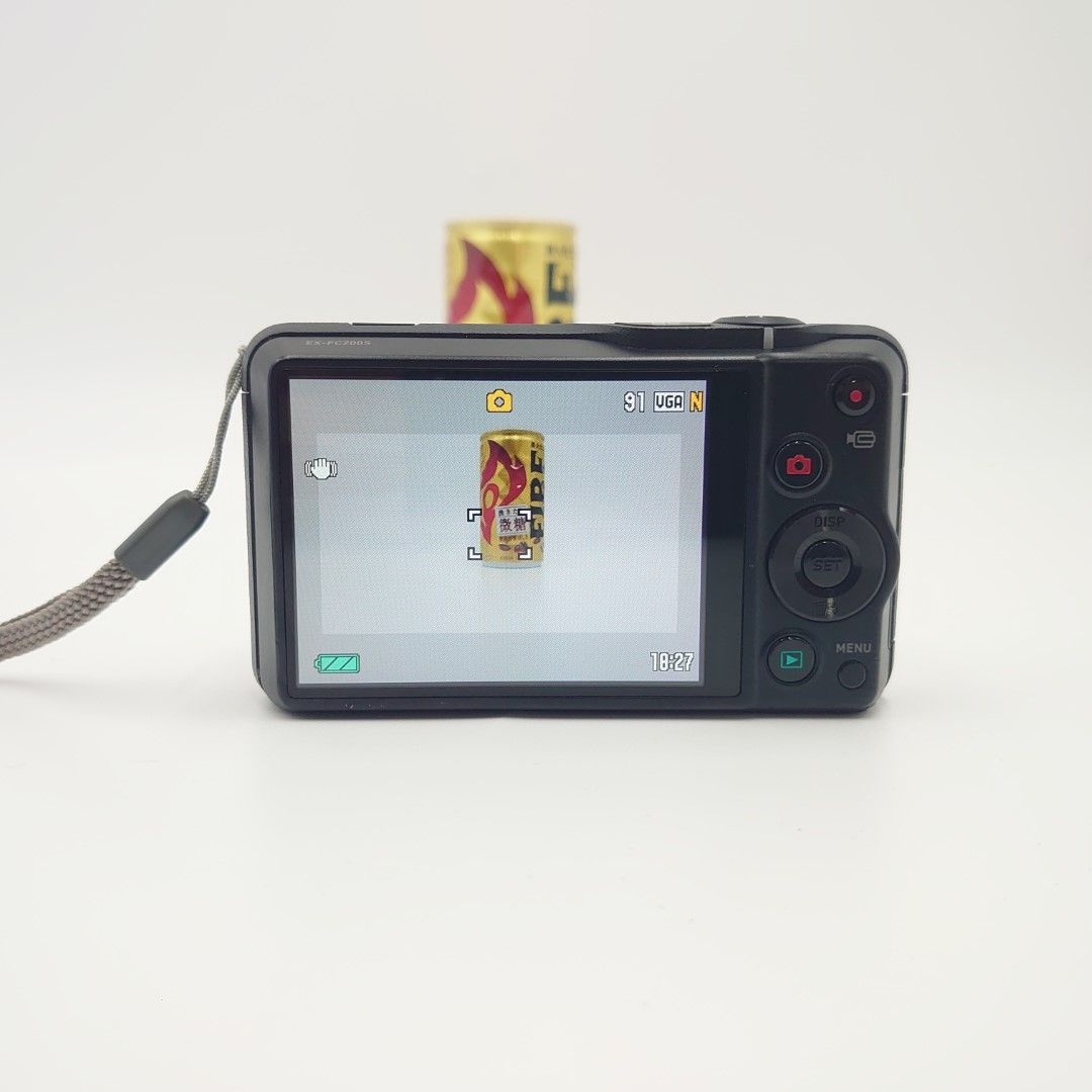  デジタルカメラ CASIO EXILIM 1610万画素 光学ズーム7倍 EX FC 200 S コンパクトデジタルカメラ デジタルカメラ