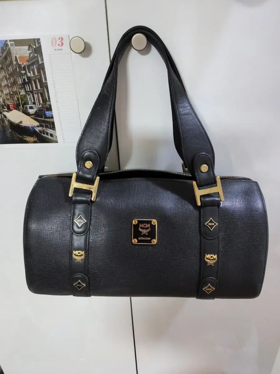 MCM エム シー バッグ 城タグ