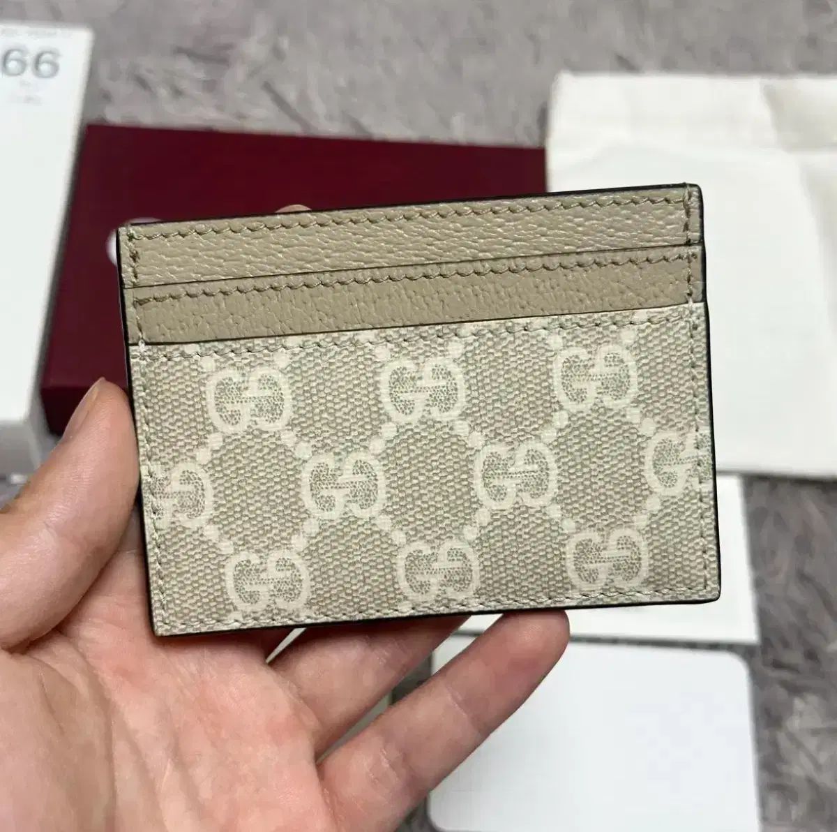 ♥ グッチ GG オフィディア カードウォレット ベージュ ホワイト