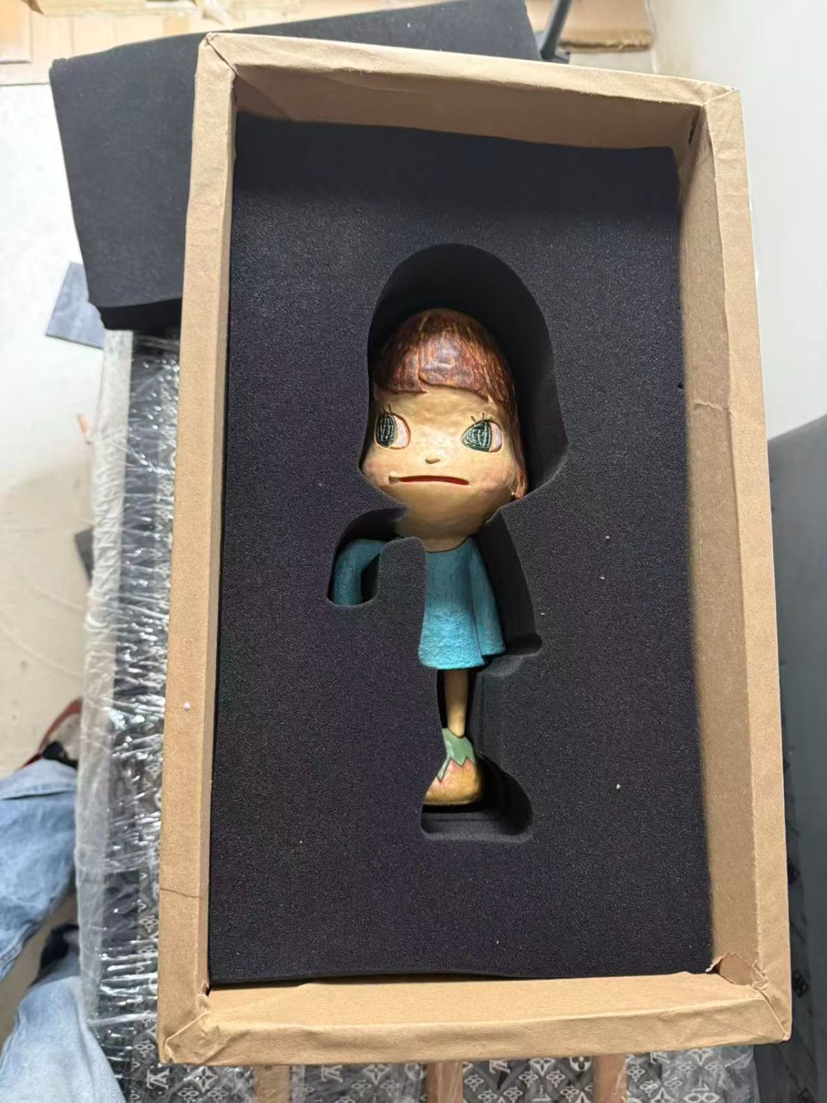 奈良美智「HAND SEARCHING」限定フィギュア 奈良美智「HAND SEARCHING」限定フィギュア - メルカリ