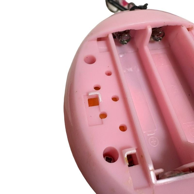 現状品】たまごっちID ピンク 通電起動可能 傷・破損あり ストラップ付