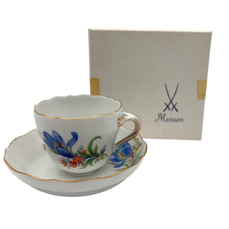 ♥ Meissen マイセン ベーシックフラワー デミタスカップ＆ソーサー 花柄 ゴールド縁 磁器 コーヒーカップ ティーカップ 洋食器 箱あり ドイツ製 ブランド 三つ花