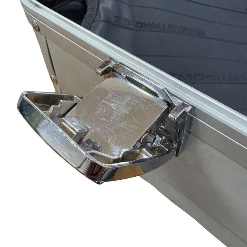 現状品】ZERO HALLIBURTON ゼロハリバートン アルミ スーツケース 大型