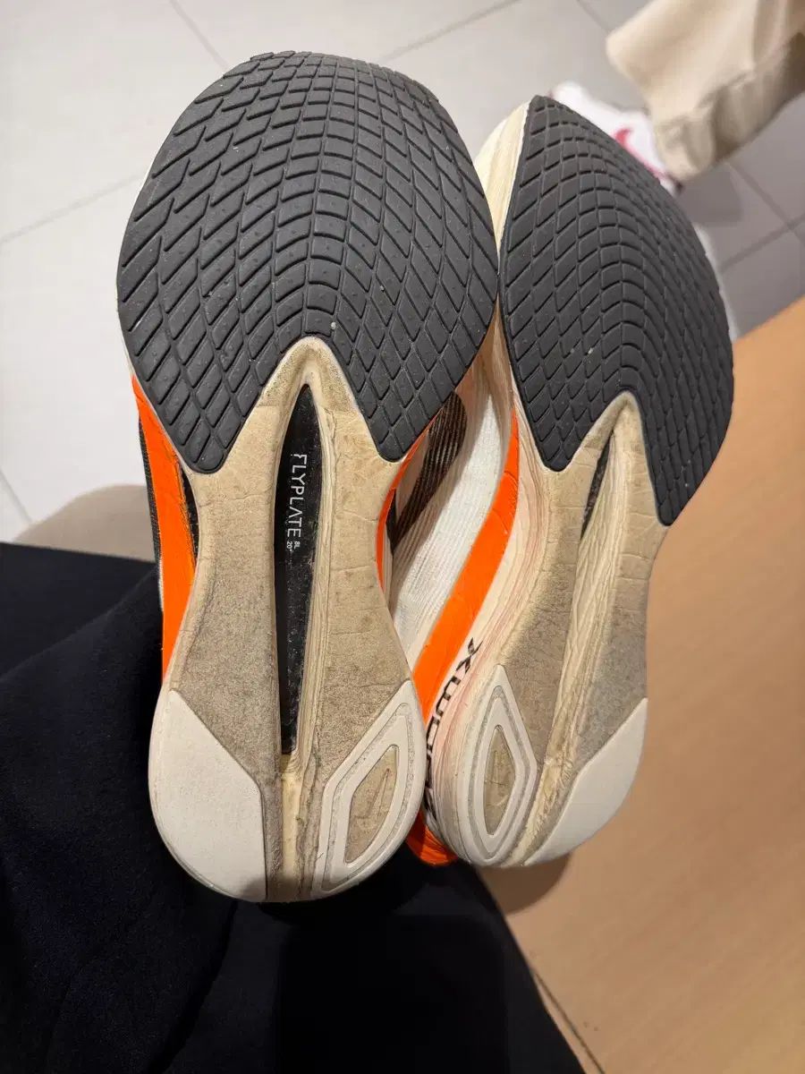 ナイキ ズームX ヴェイパーフライ ネクスト 4 オレンジ 260