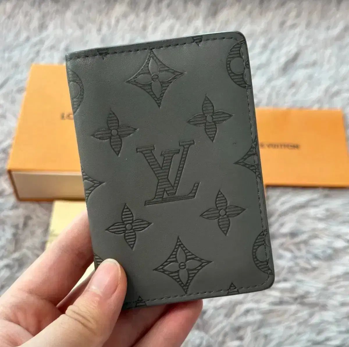 フルセット Louis Vuitton エクリプス シャドウ オーガナイザー カードウォレット グレー