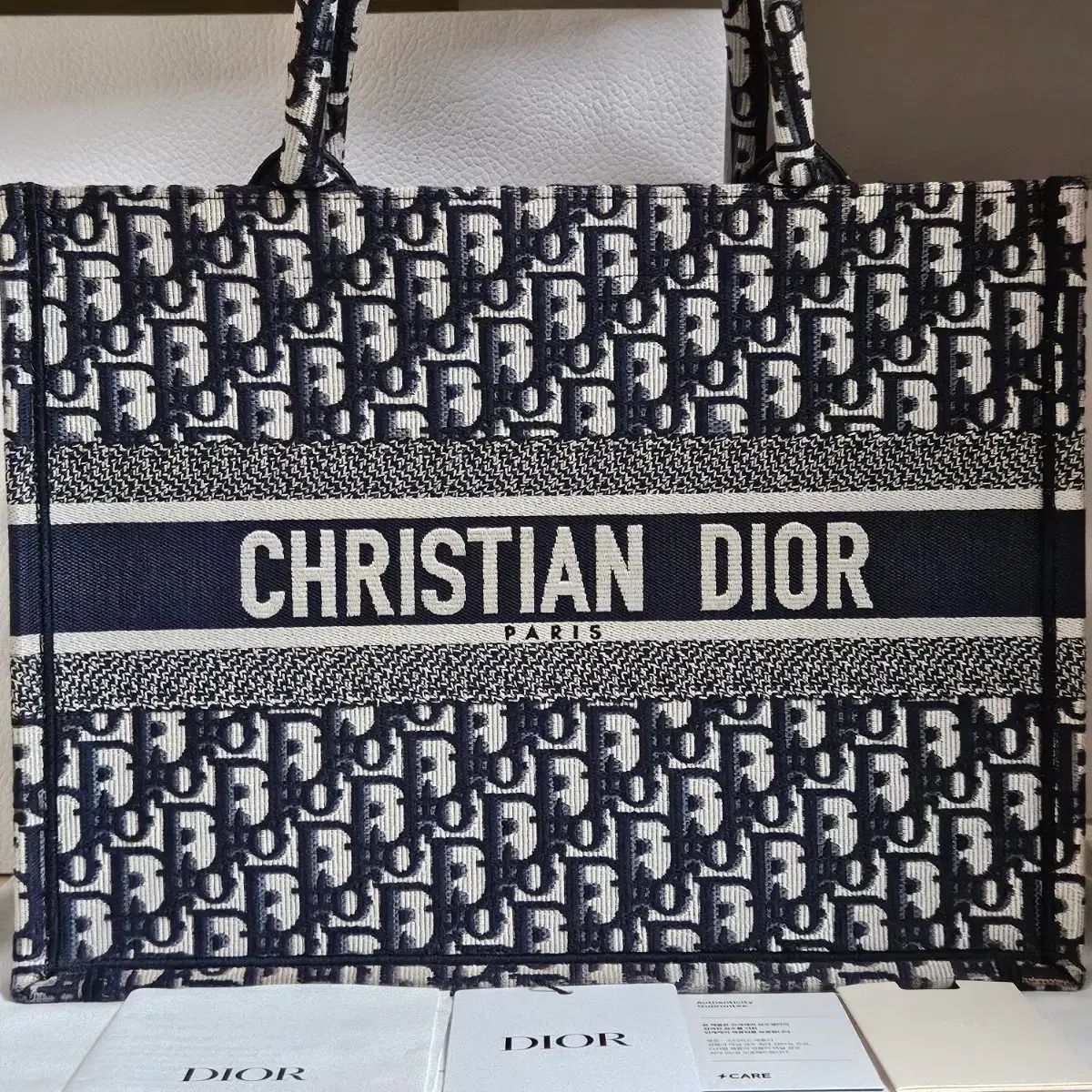 ディオール オブリーク ブックトートバッグ Mサイズ