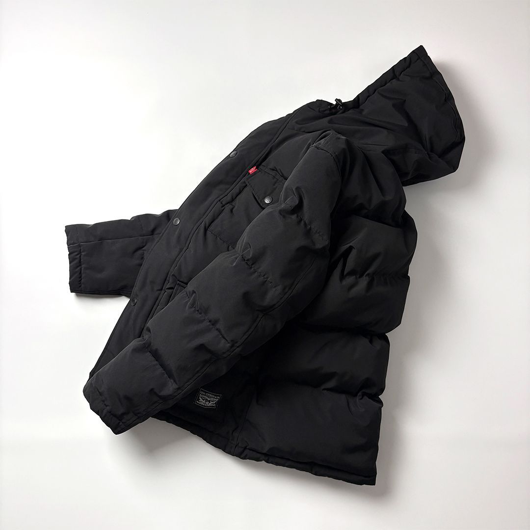Levi's リーバイス 中綿ジャケット ダウンジャケット パフジャケット M