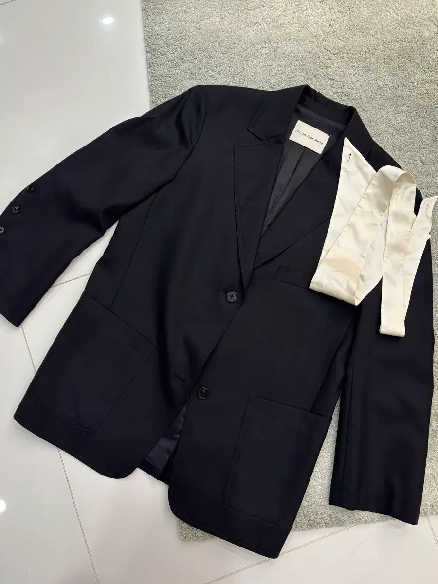 LFM シルク スカーフ ブレーザー