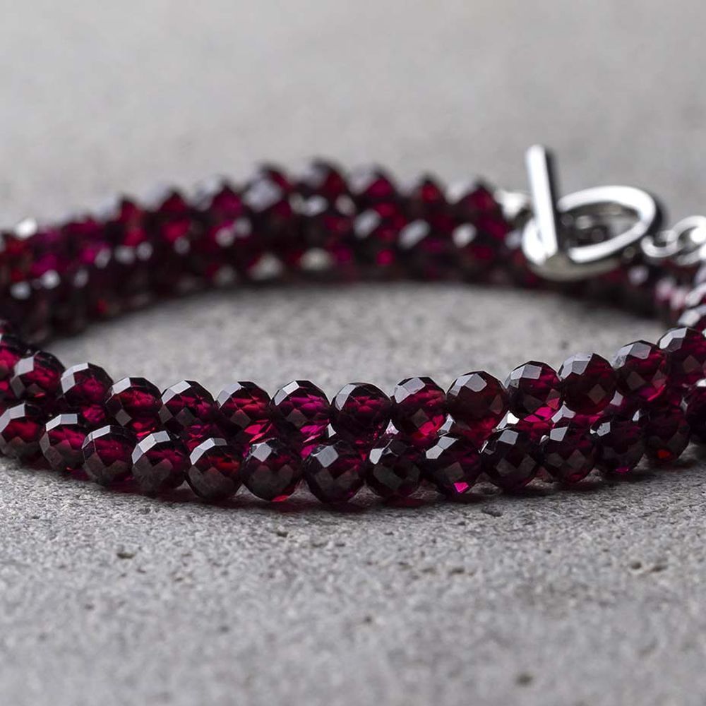 高品質モザンビーク産ガーネット ネックレス 天然石アクセサリー の誕生石 お守り suzukaze 22
