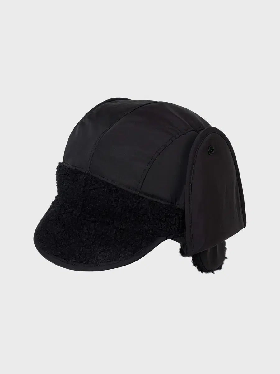 LOW CLASSIC リバーシブル イヤーフラップ帽子