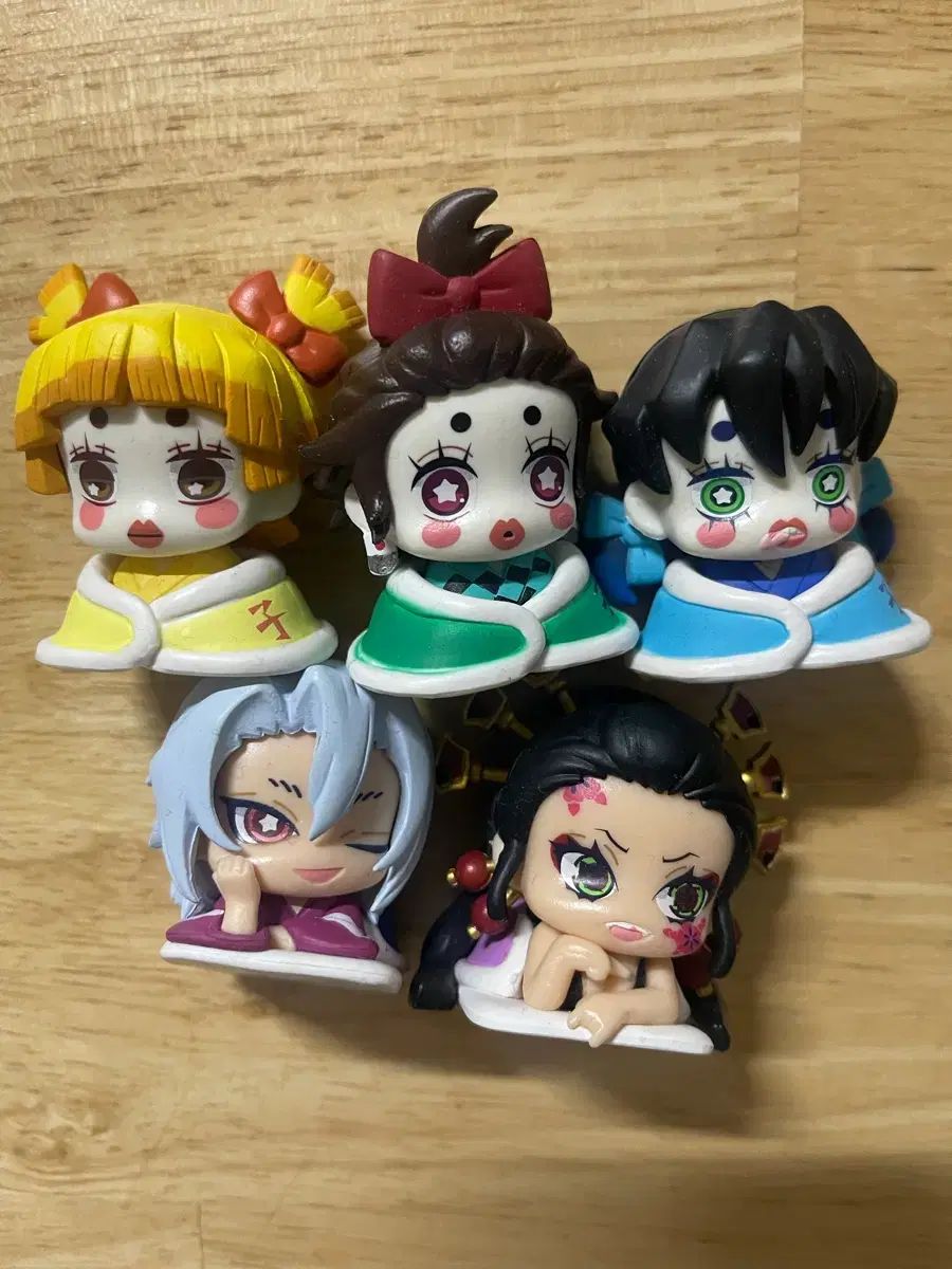 鬼滅の刃 遊郭 おねむたん 炭治郎 伊之助 我妻 善逸 宇髄 天元 妓夫太郎 フィギュア