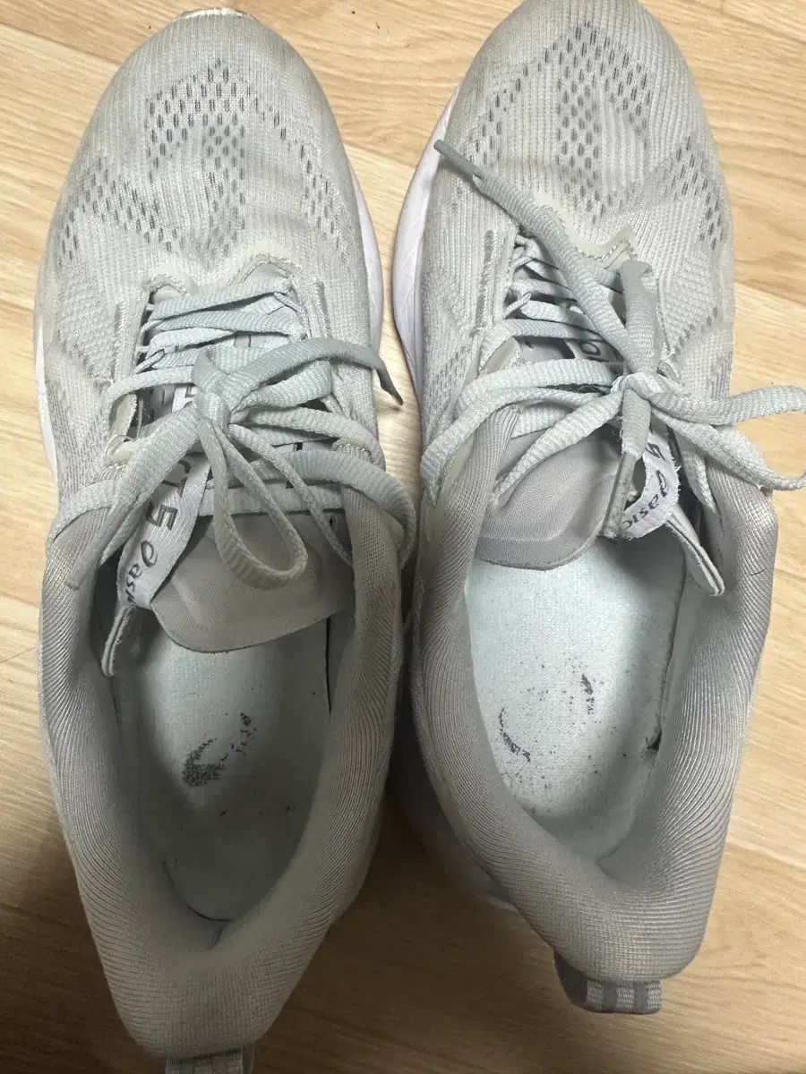 5 ランニングシューズ