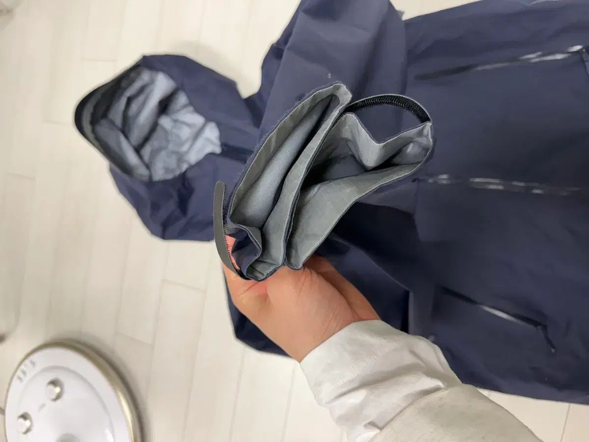 ARC TERYX アークテリクス ベータ SL M サイズ ブラック サファイア 写真撮って絶対に着ていません