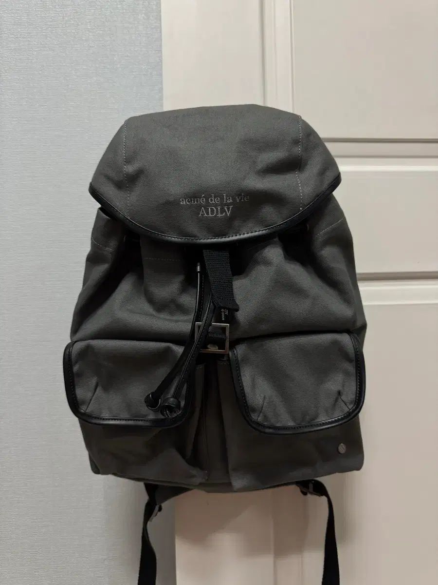 ADLV acme de la vie アクメドラビ バックパック グレー カーキ(新品 