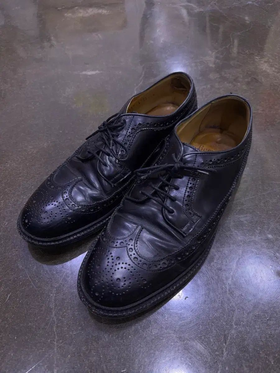 Berwick バーウィック 4794 Classic ウイングチップ シューズ グッドイヤー 270