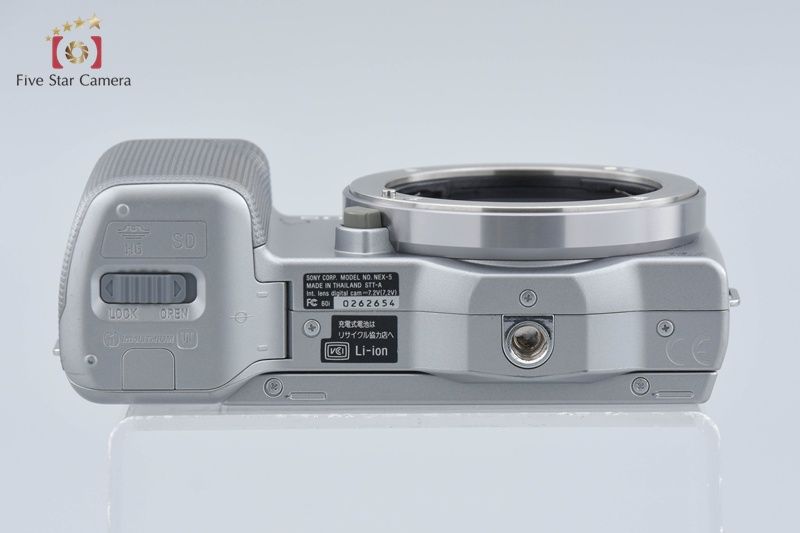 SONY ソニー 【中古】SONY ソニー α NEX-5 シルバー ミラーレス一眼
