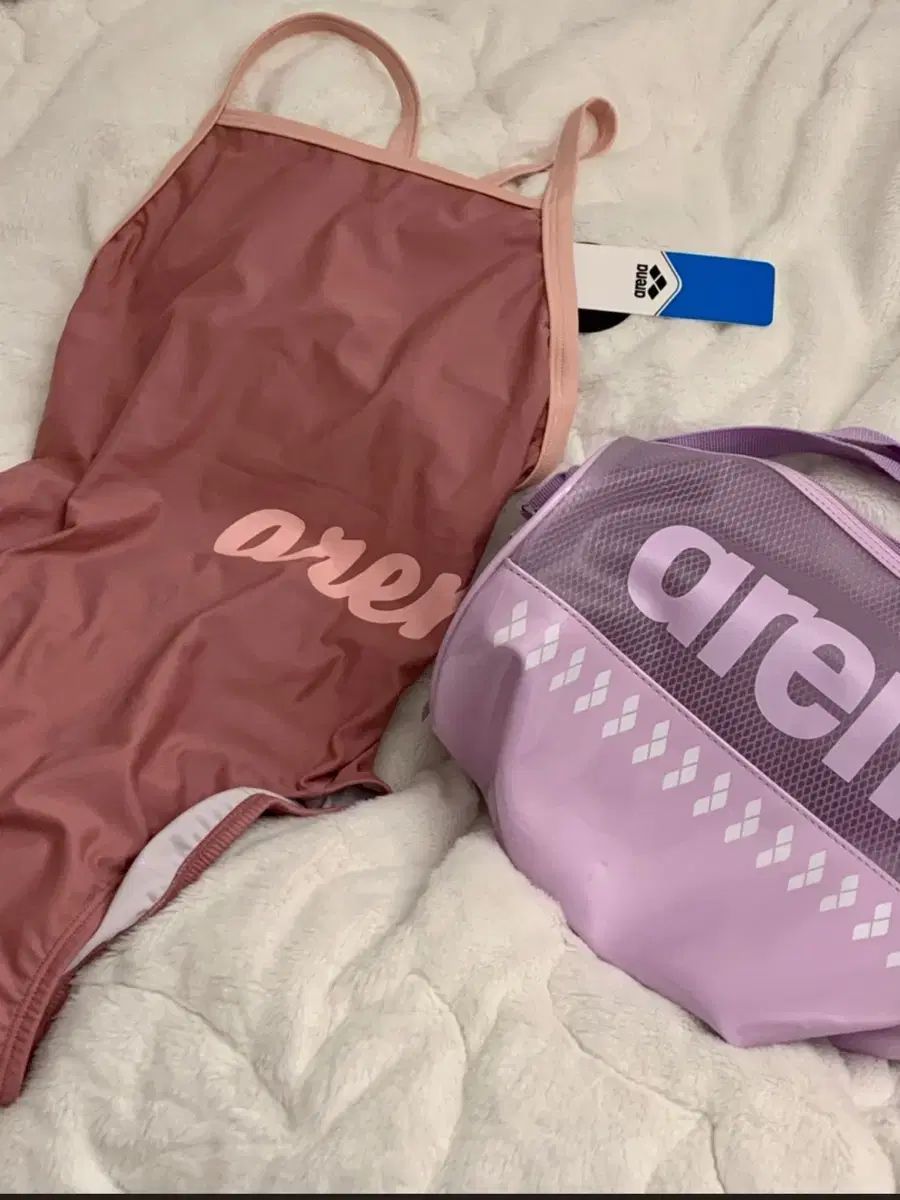 ♥ アリーナ レディース 水着 ROS 90