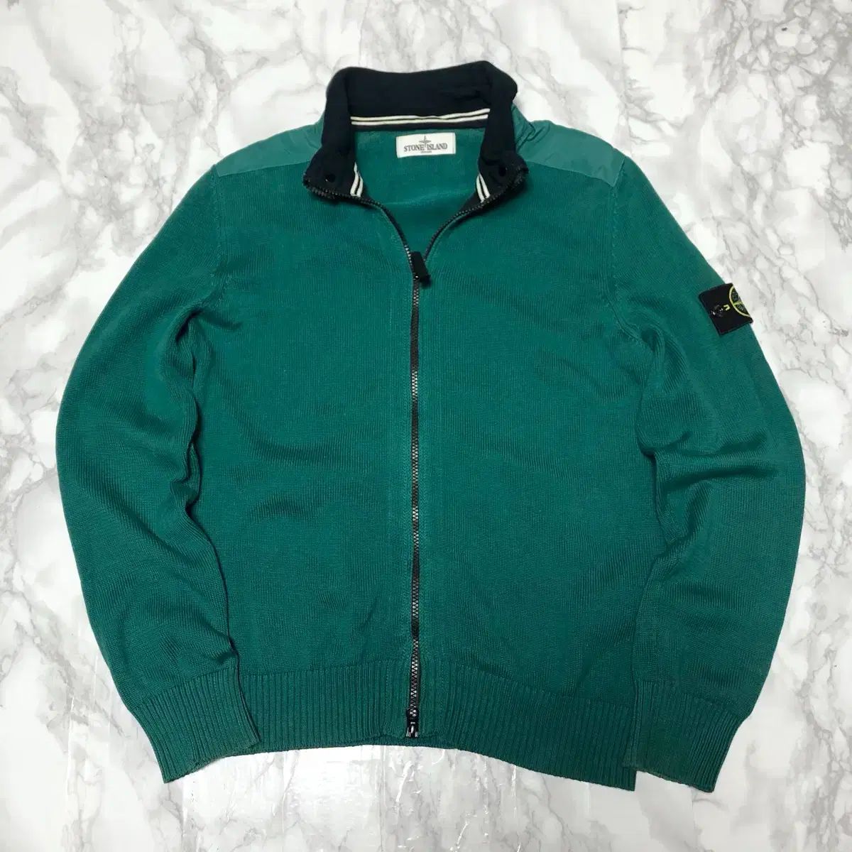 ストーンアイランド ニット ジャケット ジップアップ ユニーク グリーン ストーン