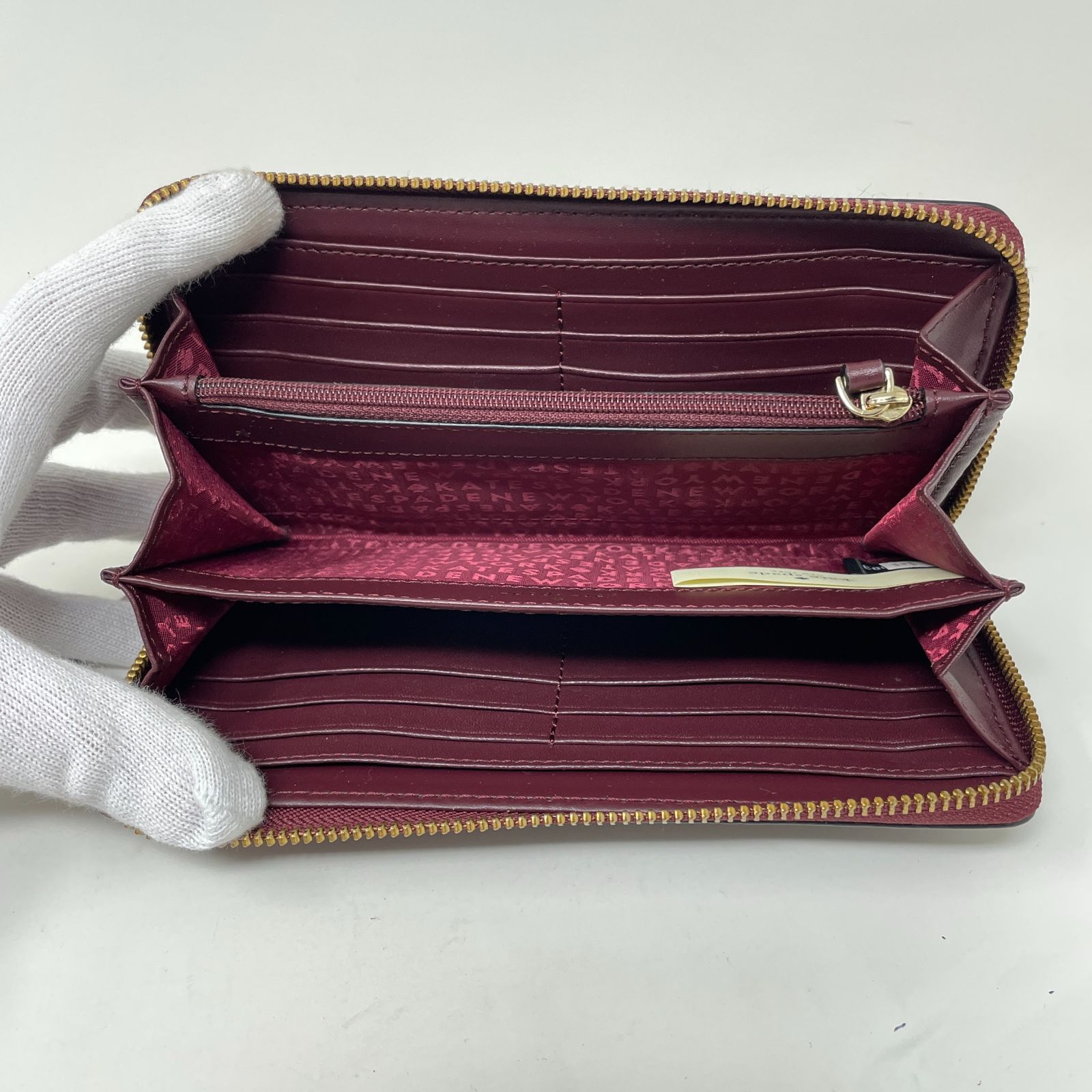 ラウンドファスナー長財布 ワイン