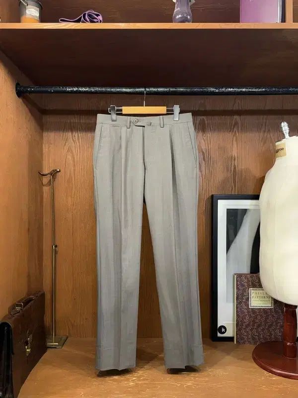 スラックス パンツ