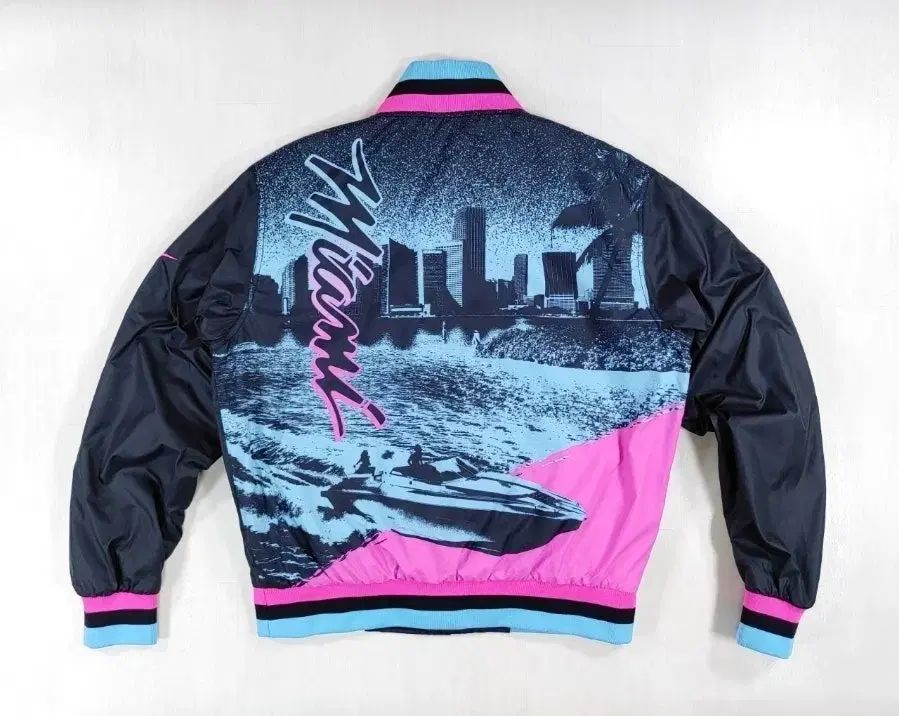 ナイキ マイアミ・ヒート NBA スタジャン M - メルカリ