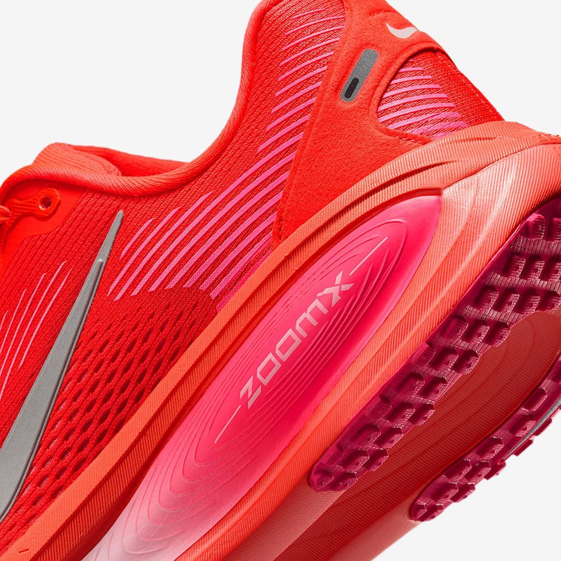 Vomero ブライトクリムゾン|ハイパーピンク|ピンクフォーム|ホワイト