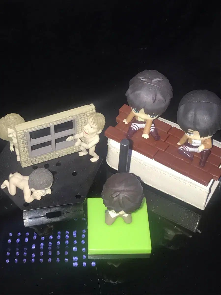  進撃の巨人 エレン リヴァイ ミニフィギュア セット ちびきゅん 一番くじ COOGI その他 タレントグッズ