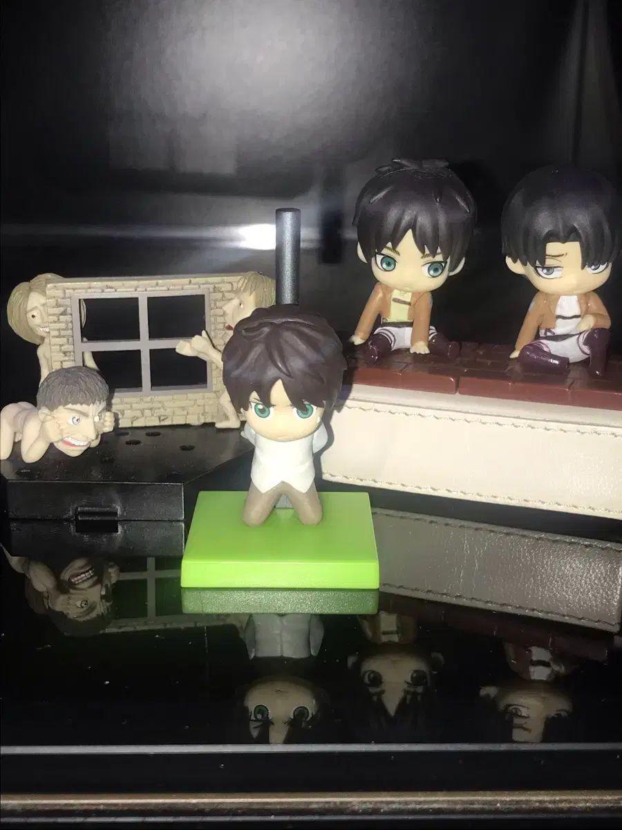 進撃の巨人 エレン リヴァイ ミニフィギュア セット ちびきゅん 一番くじ COOGI