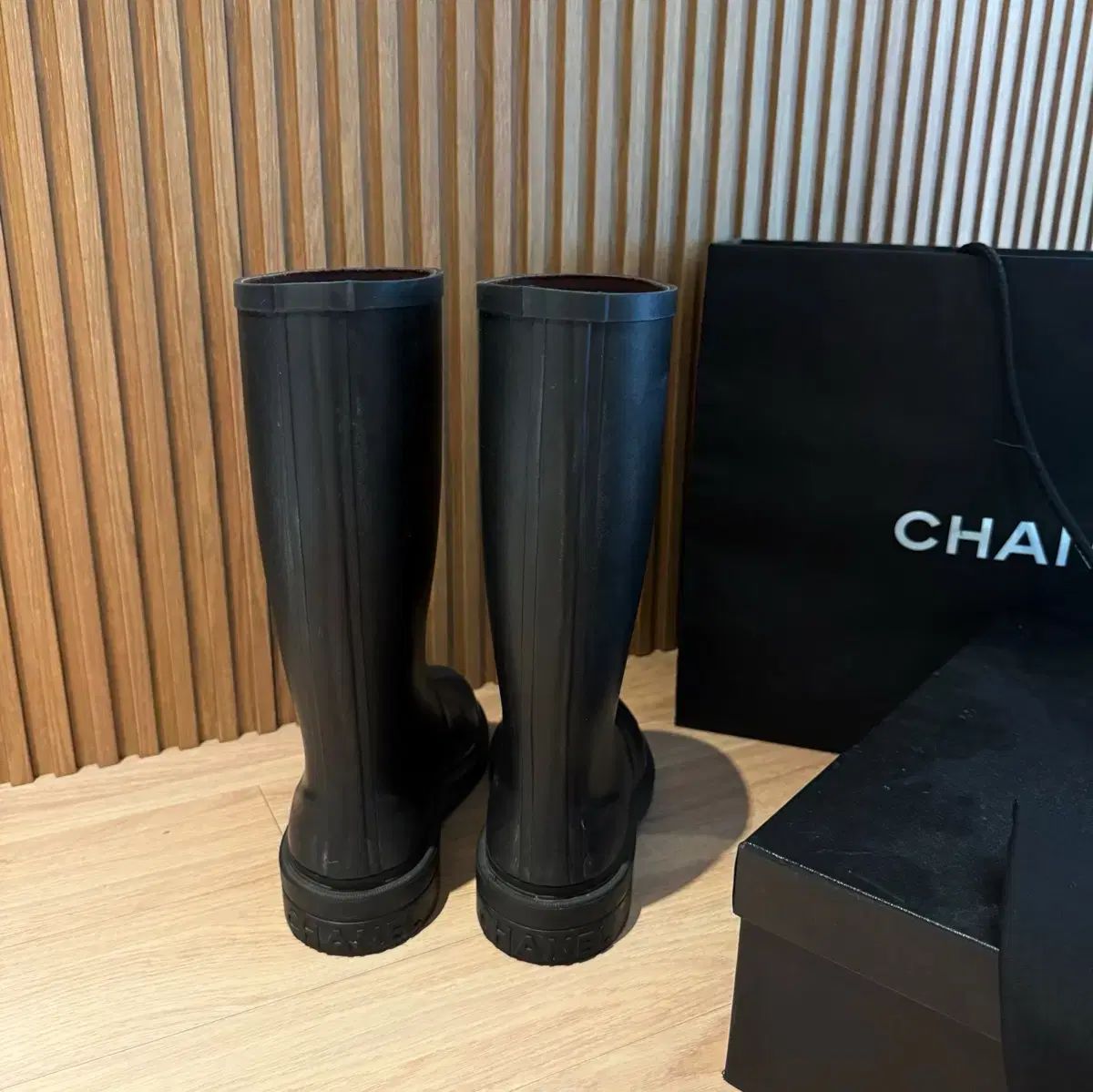 シャネル ラバーブーツ - メルカリ