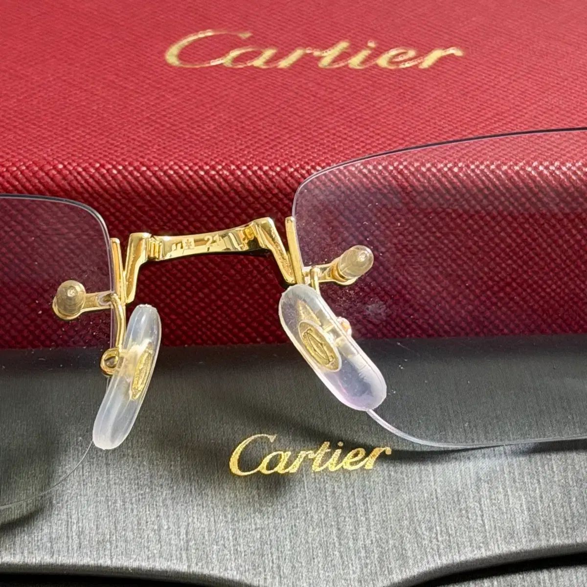  Cartier カルティエ サントゥー フチなし ゴールド メガネ サングラス 小物