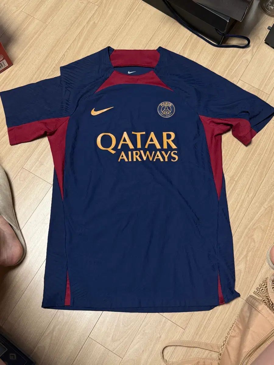 Psg トレーナー ADV カタール スポンサー イ カンイン